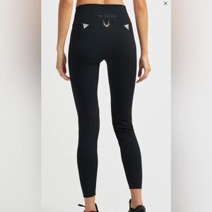 Elegant Black Women's Leggings with Gold Accent